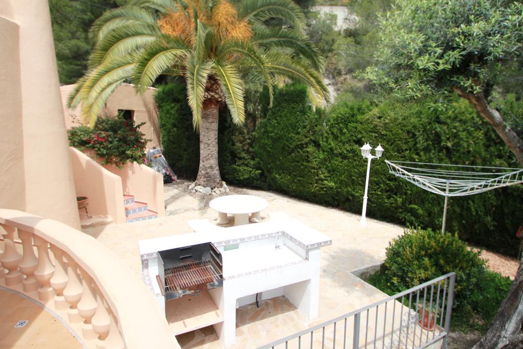 Chrisuli - Well Furnished Villa With Panoramic Views In מוריירה חדר תמונה