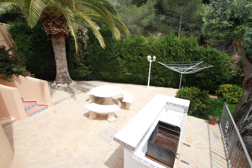 Chrisuli - Well Furnished Villa With Panoramic Views In מוריירה חדר תמונה