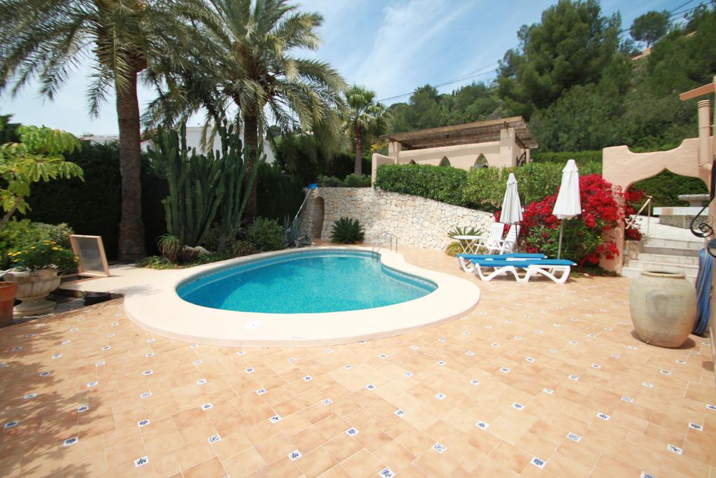 Chrisuli - Well Furnished Villa With Panoramic Views In מוריירה חדר תמונה